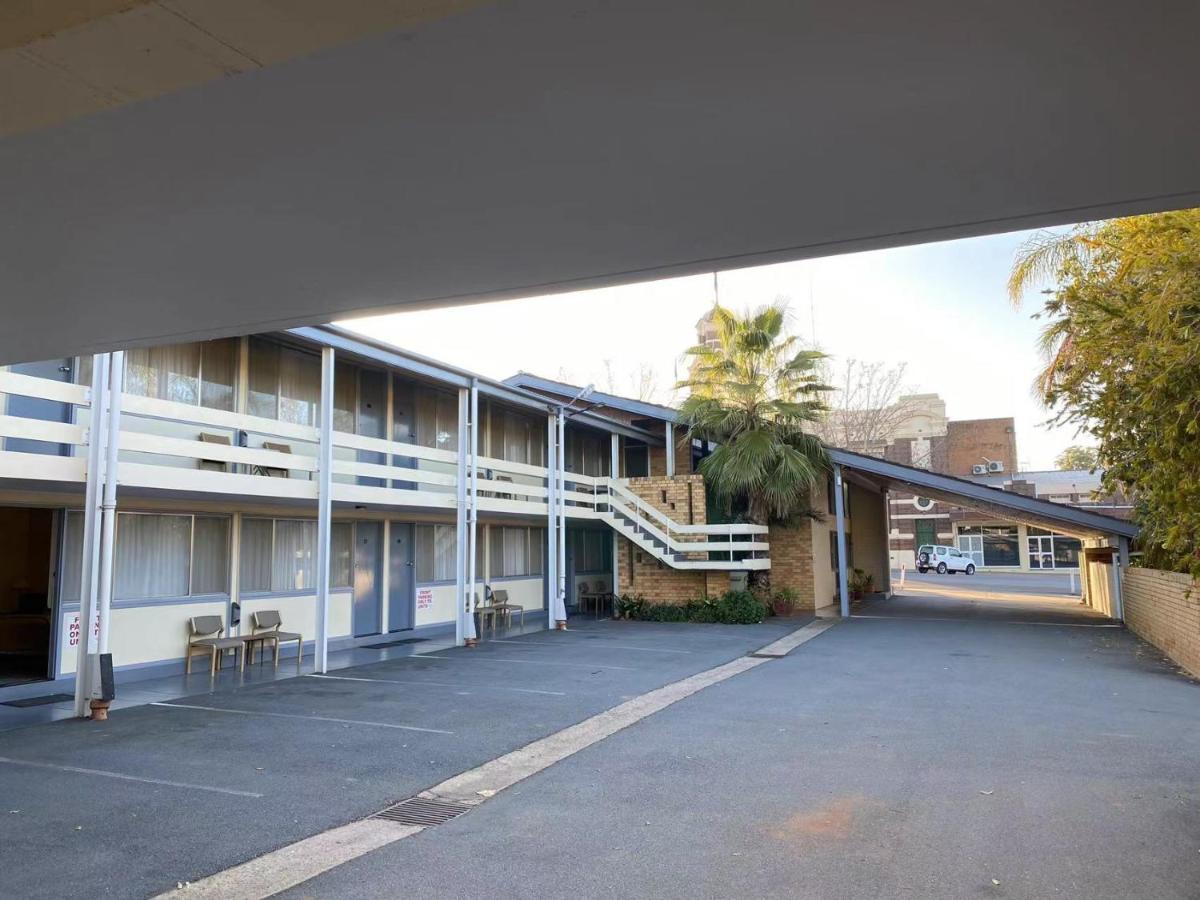 Gateway Motor Inn Narrandera Dış mekan fotoğraf
