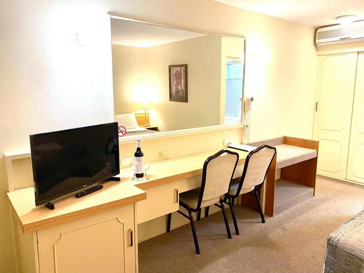 Gateway Motor Inn Narrandera Dış mekan fotoğraf