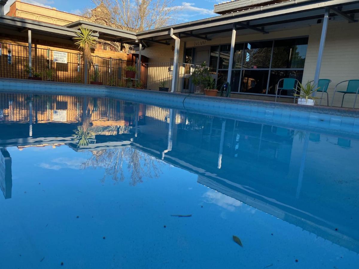 Gateway Motor Inn Narrandera Dış mekan fotoğraf